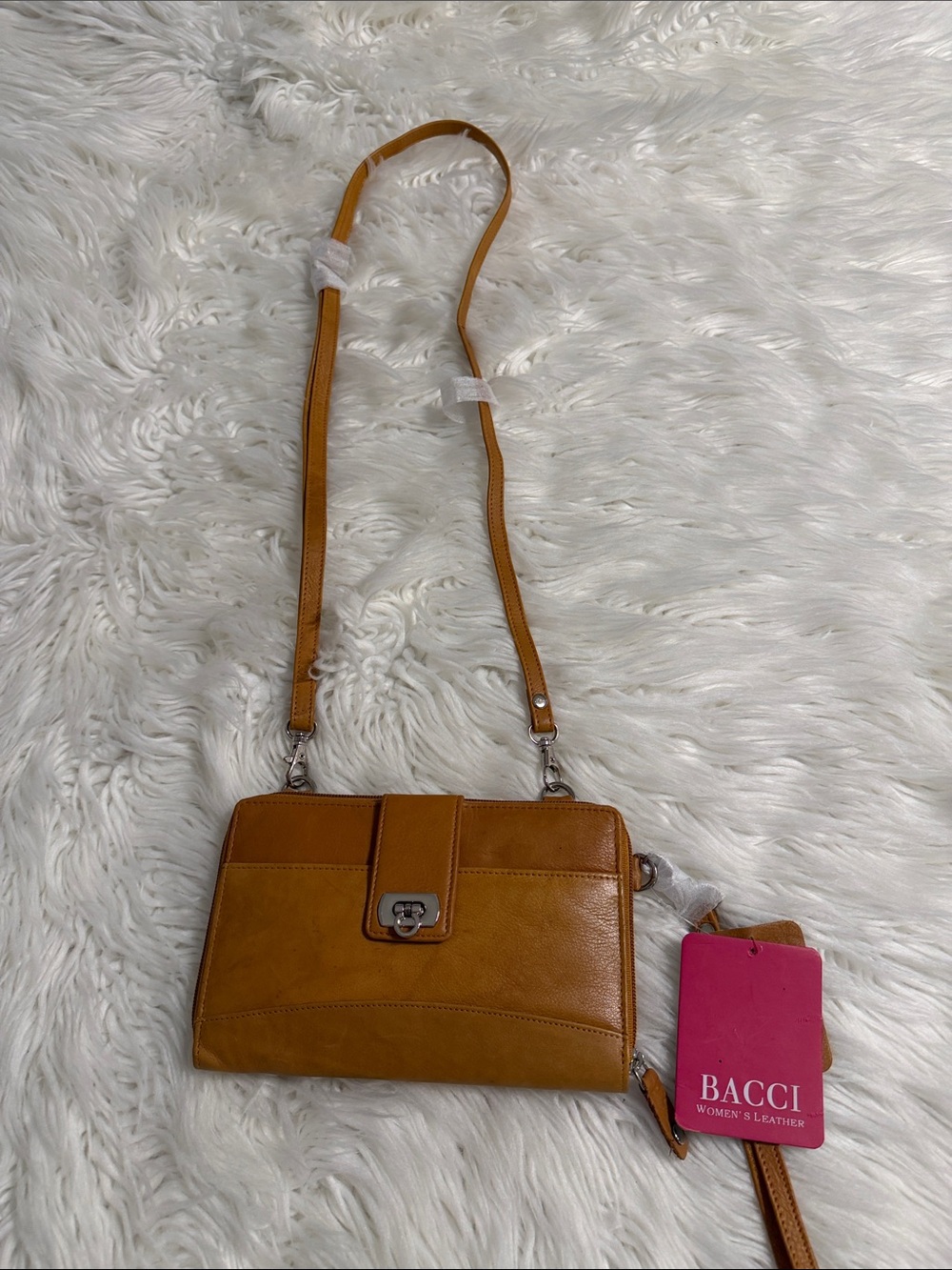 BACCI Cross-bag see all photos for measurements leather brand new